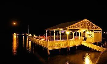 Hotel Noa Javelin Beach Club